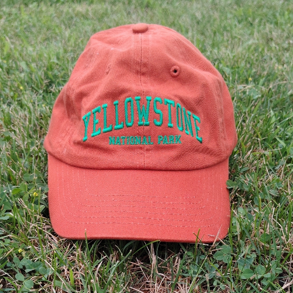 FREE SHIPPING.   Embroidered Yellowstone National Park Ball Cap